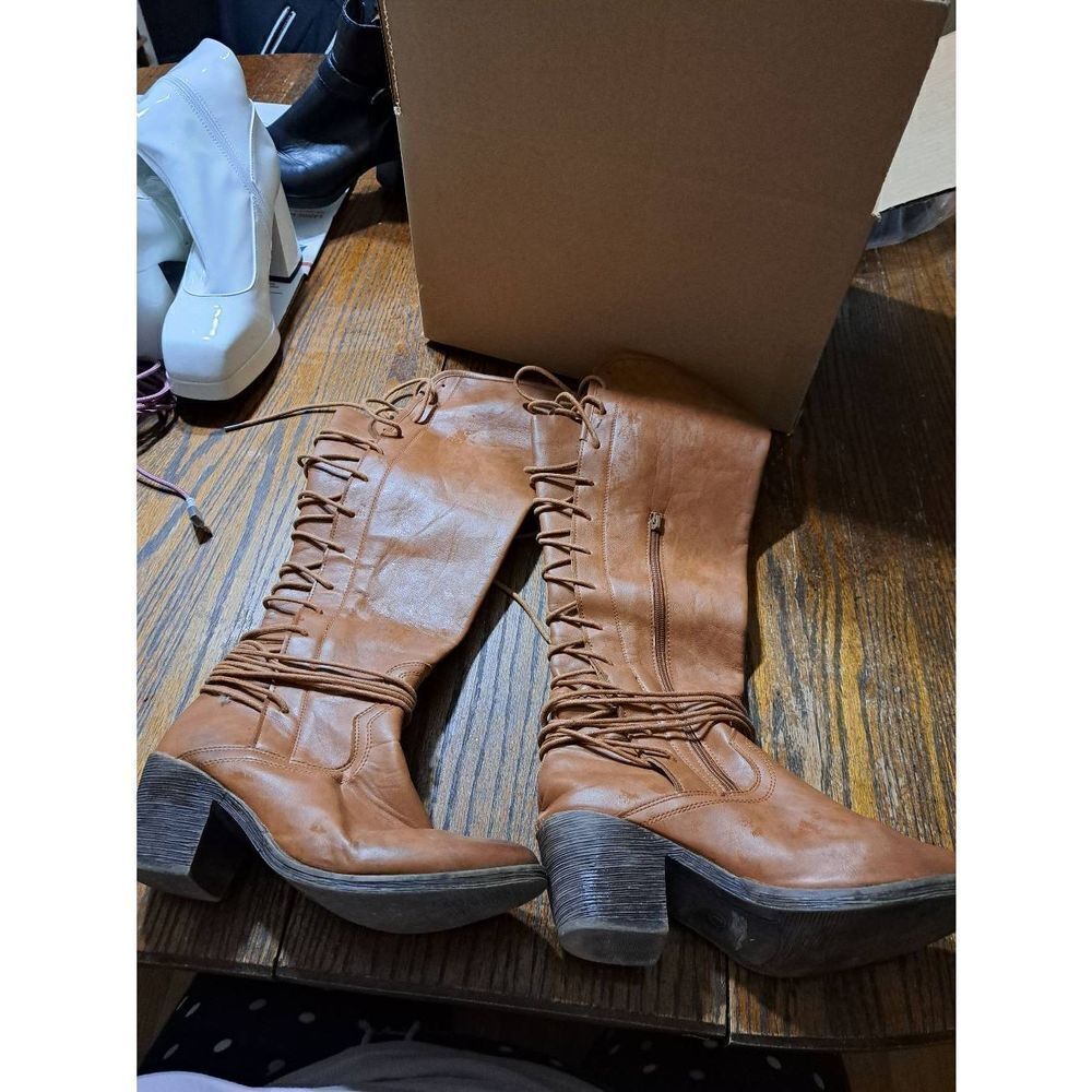 Large Size 7-8 Rue 21 Ect Tall Brown Leather Lace Up Boots